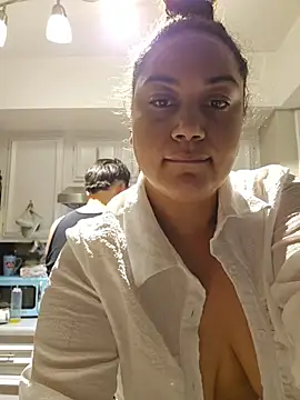 honeeyyy_pot's cam snapshot