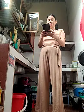 Basanis68's cam snapshot