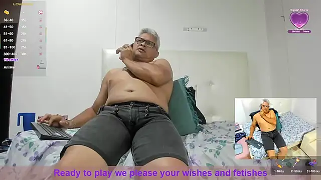 naomi_and_brack's cam snapshot