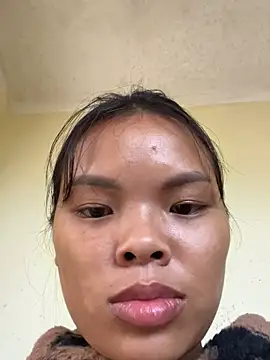 hello-cute's cam snapshot