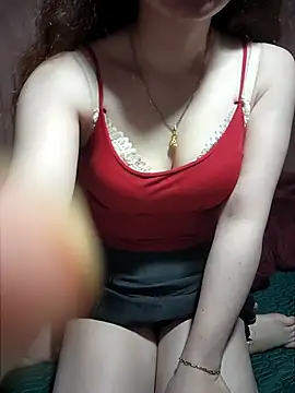 LeanaLy's cam snapshot