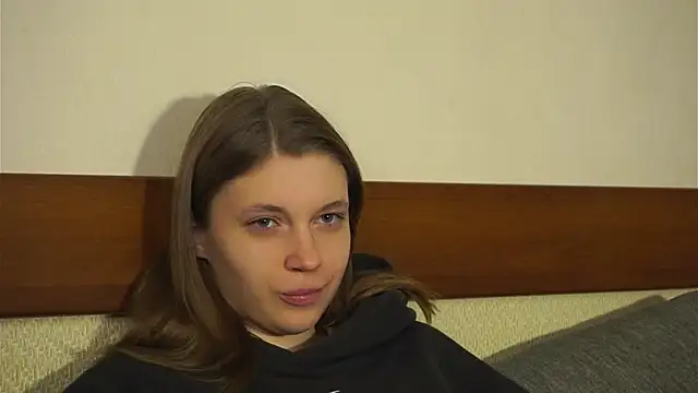 RoslynArcuo's cam snapshot