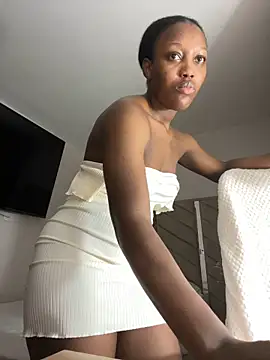 Manlykellya_ live sex cam