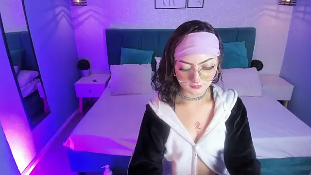 luvaysach's cam snapshot