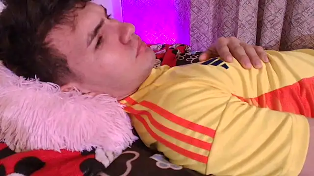 orlando_yate's cam snapshot