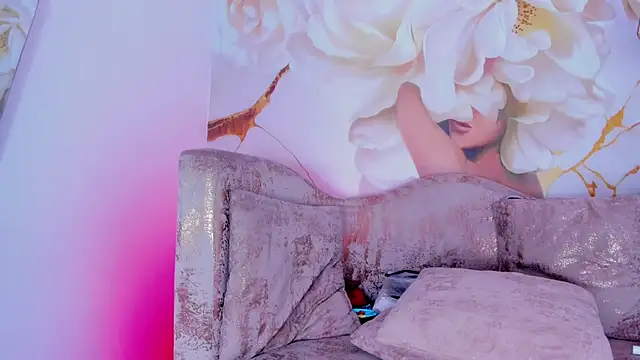 melaniecooperr's cam snapshot