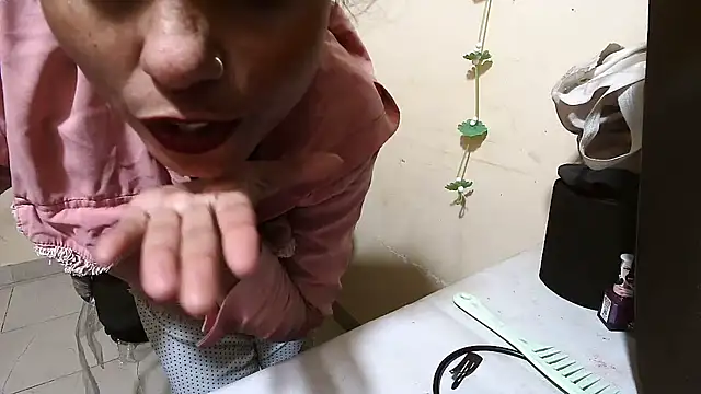 Rubi-Ji's cam snapshot