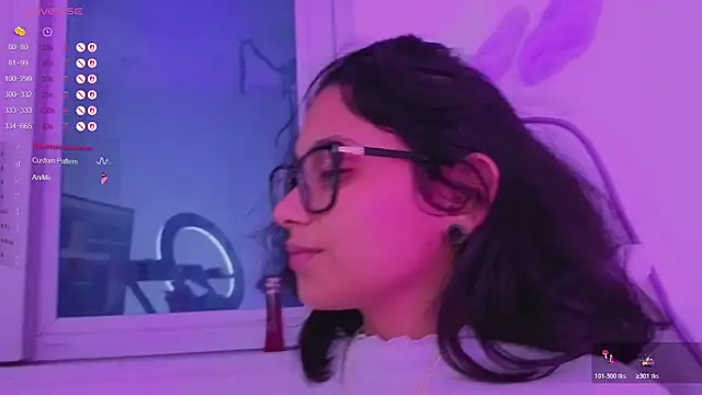 Cuteprincess21 live sex cam