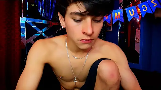 Luke_Howland live sex cam