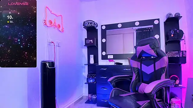 miss_kitty's cam snapshot