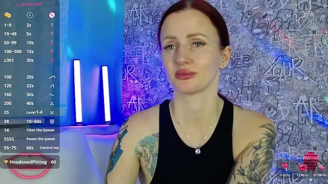 ElisaJane's cam snapshot