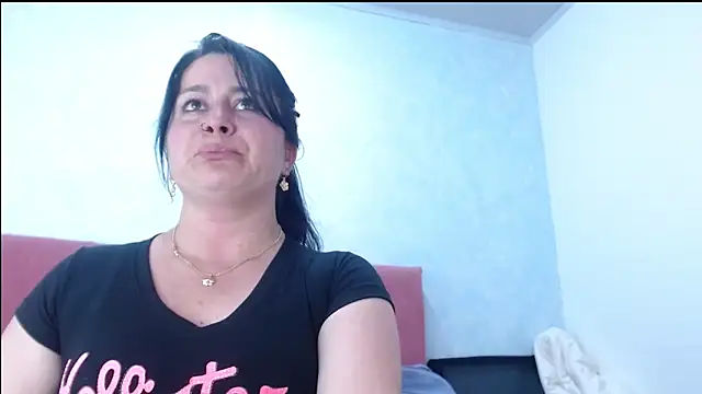 agatha_corlin's cam snapshot