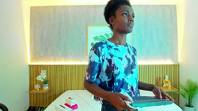 kenya_stone_1's cam snapshot