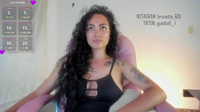 paula_brunette's cam snapshot