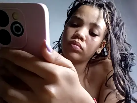 1CANDYLOVE live sex cam