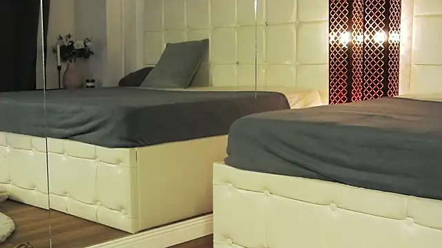 KarinaSparks's cam snapshot