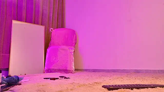 pink_flower_'s cam snapshot