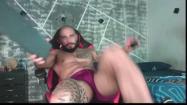 leonidas_18k live sex cam