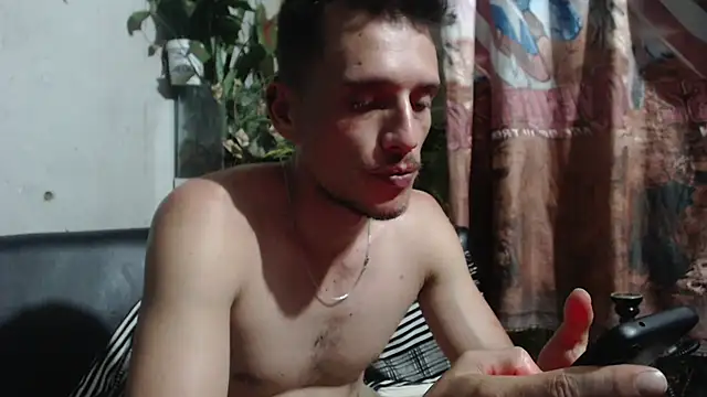 roystonee01 live sex cam