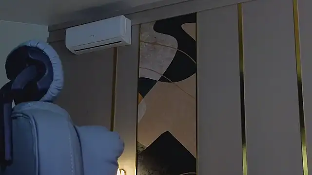 katy__moonj's cam snapshot