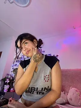 Mia_Tylorr's web cam