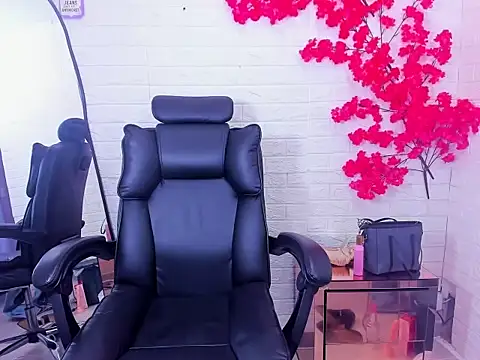 MiaStorm1's cam snapshot