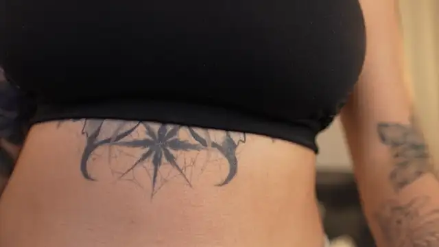 IrisBaker's cam snapshot