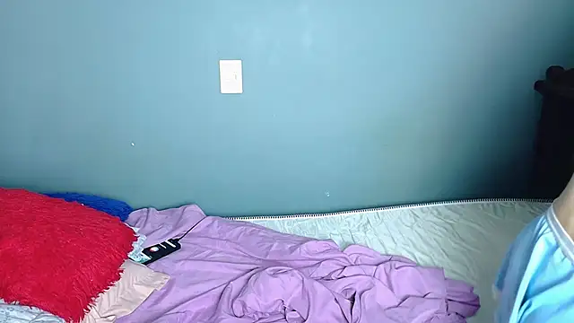 strawberrymia68's cam snapshot