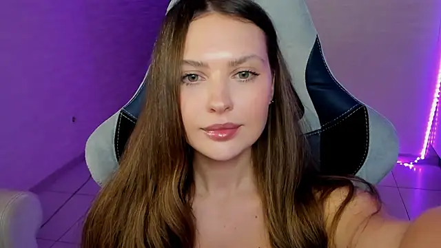 yourArya's cam snapshot