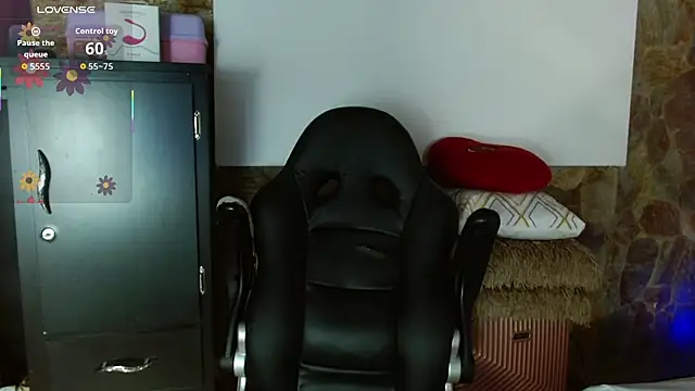 Lily_Queen30's cam snapshot