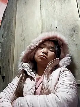 may-squirl's cam snapshot