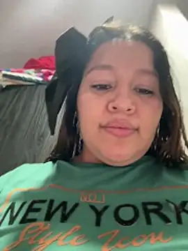 Lovelipsbig's cam snapshot