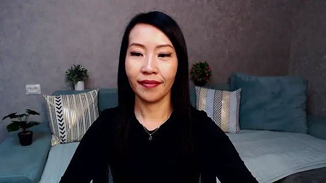 LiaPak's cam snapshot