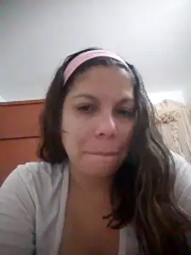 Carliina_Soussa's cam snapshot