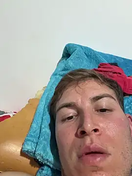 AlexanderBianchi2's cam snapshot