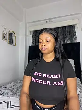 Queen_Tee23's cam snapshot