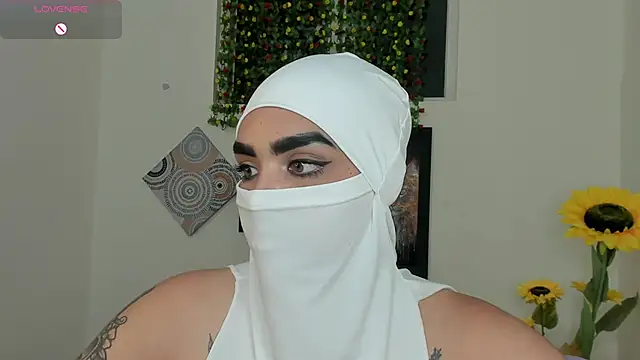 Maissa_Alabi's cam snapshot