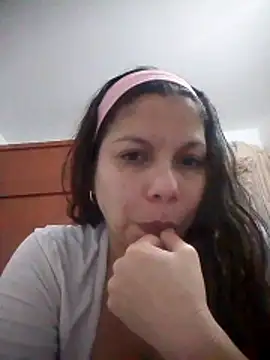 Carliina_Soussa's cam snapshot