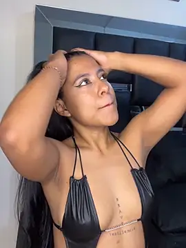 Kendra_C's cam snapshot