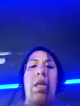 DesireX09's cam snapshot