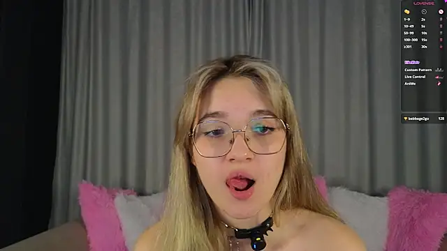 vivyboo111's cam snapshot