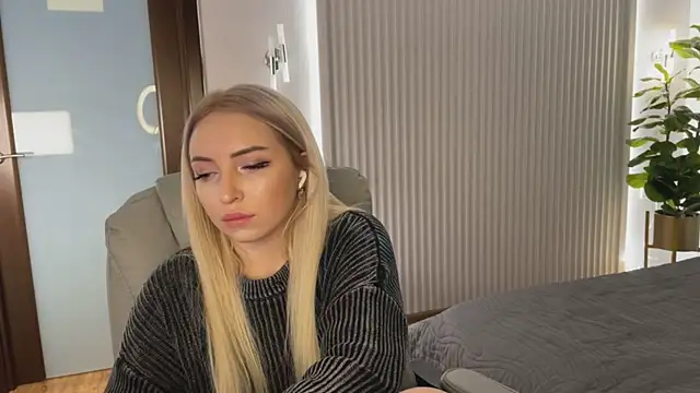 OhMyEmma's cam snapshot