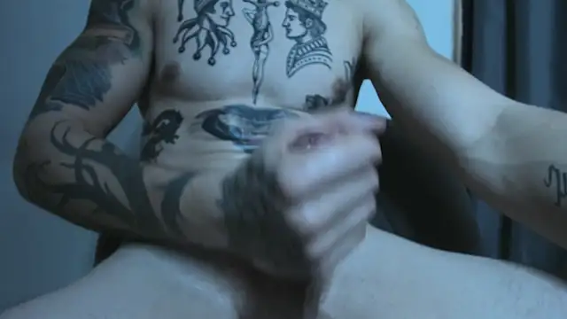 Huntall77's cam snapshot