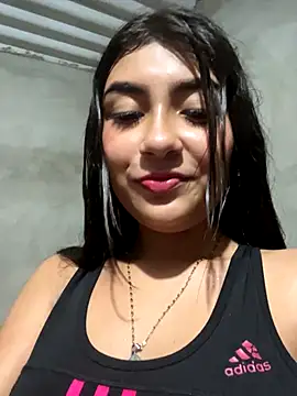 Sweed-virgin-pussy live sex cam