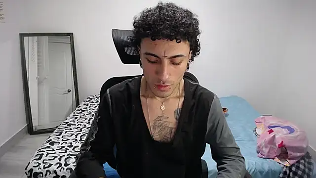 present_the_magic live sex cam