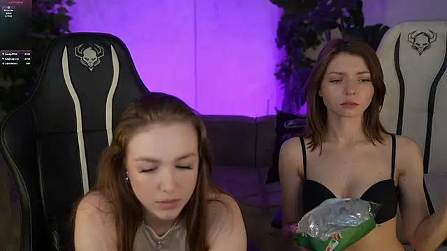 Ella_054 live sex cam