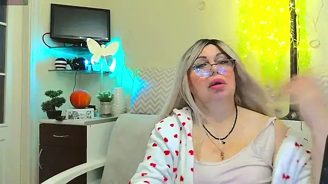 SusieNoreen's cam snapshot