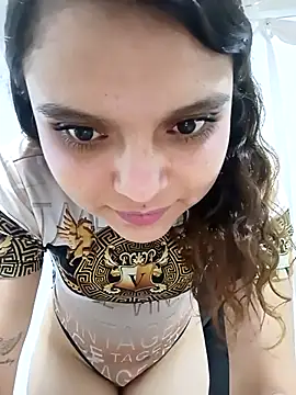 Alis_1327 live sex cam