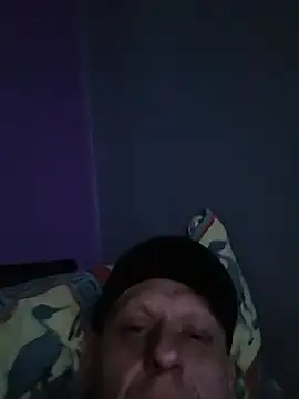 Tom4Womans's cam snapshot