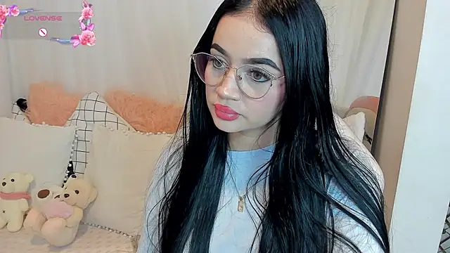 _miasophie_'s cam snapshot